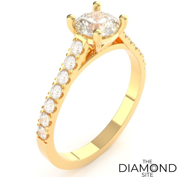 Pave set shoulders on a 4 prong engagement ring